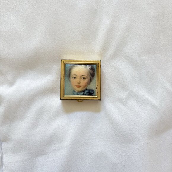 Unbranded Accessories - Vintage Satin Girl Portrait Pill Trinket Tooth Box Cameo Metal Gold Blue